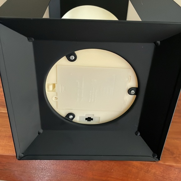 Black metal lantern cream candle lamp warm - Picture 7 of 11